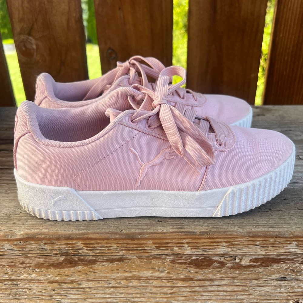 Light Pink Puma Shoes